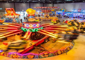 A spinning ride at the indoor funfair 